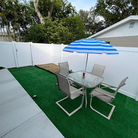 Cozy Private Studio W/Own Yard - 3Mi From Beach Seminole Eksteriør billede