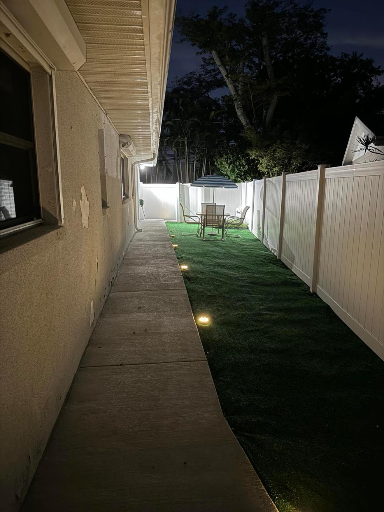 Cozy Private Studio W/Own Yard - 3Mi From Beach Seminole Eksteriør billede