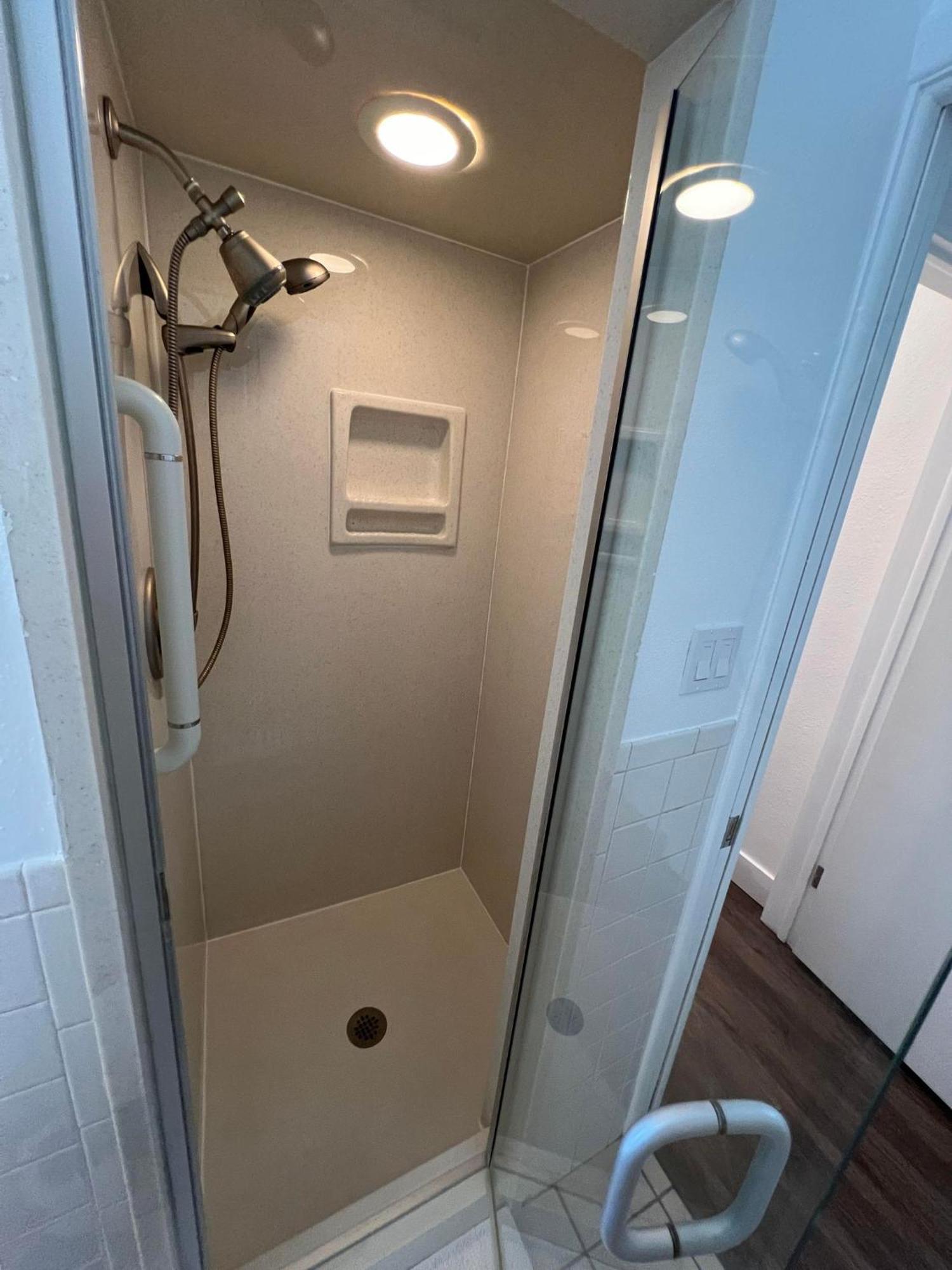 Cozy Private Studio W/Own Yard - 3Mi From Beach Seminole Eksteriør billede